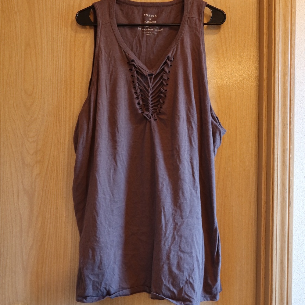 Distressed Tank
